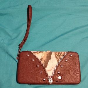 Real tree pink camo clutch